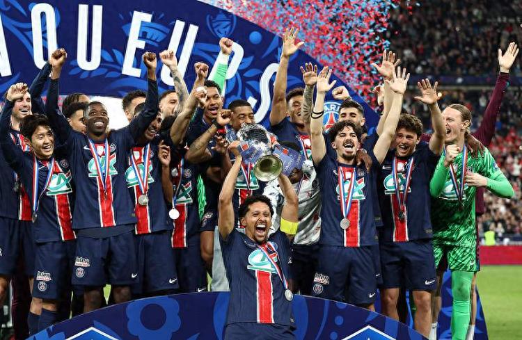 巴黎圣日耳曼：欧冠征途上的荣耀与逆袭交响曲